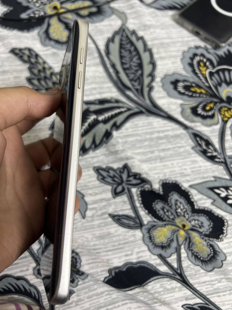 Samsung Mobile Note5 4