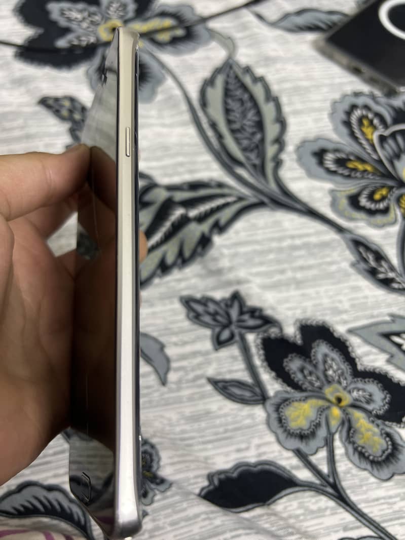Samsung Mobile Note5 5