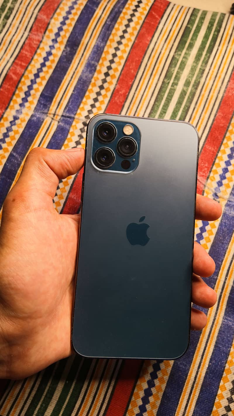 Apple iPhone 12 Pro 1