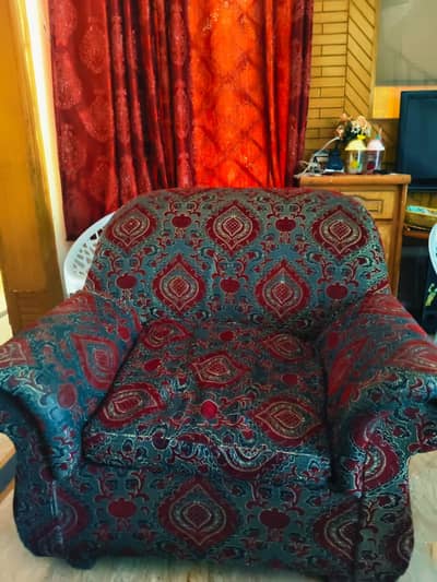 5 seated sofa