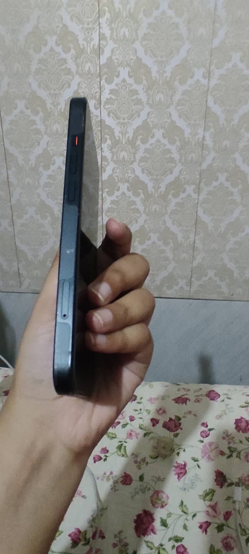 Apple iPhone 13 3