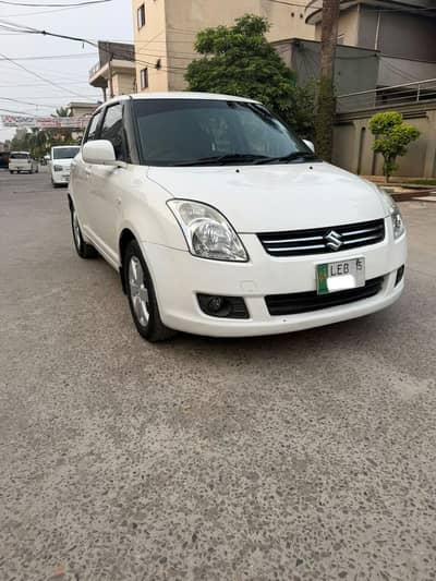 Suzuki Swift 2015 DLX Total Geniune