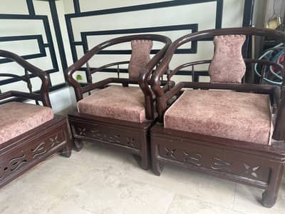 Sofa Set with table