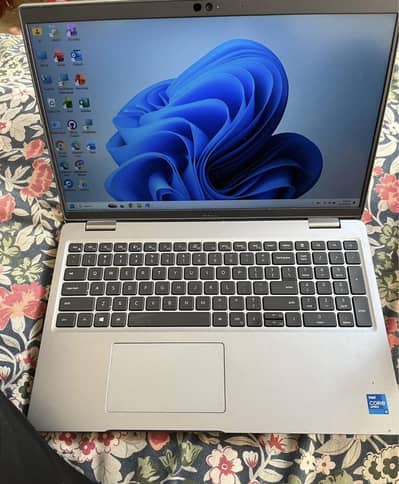 Dell Latitude 5520 | Core i5 11th Gen | 8GB RAM | 256GB SSD