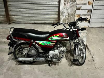 CD 70 2021/22 model for sale