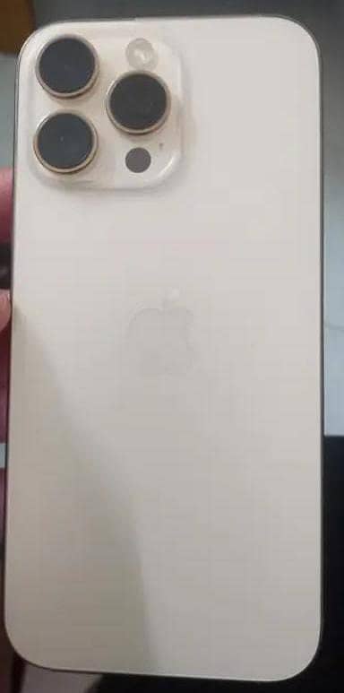 Apple iPhone 16 Pro Max