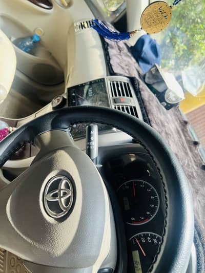 Toyota Corolla XLI 2011 november