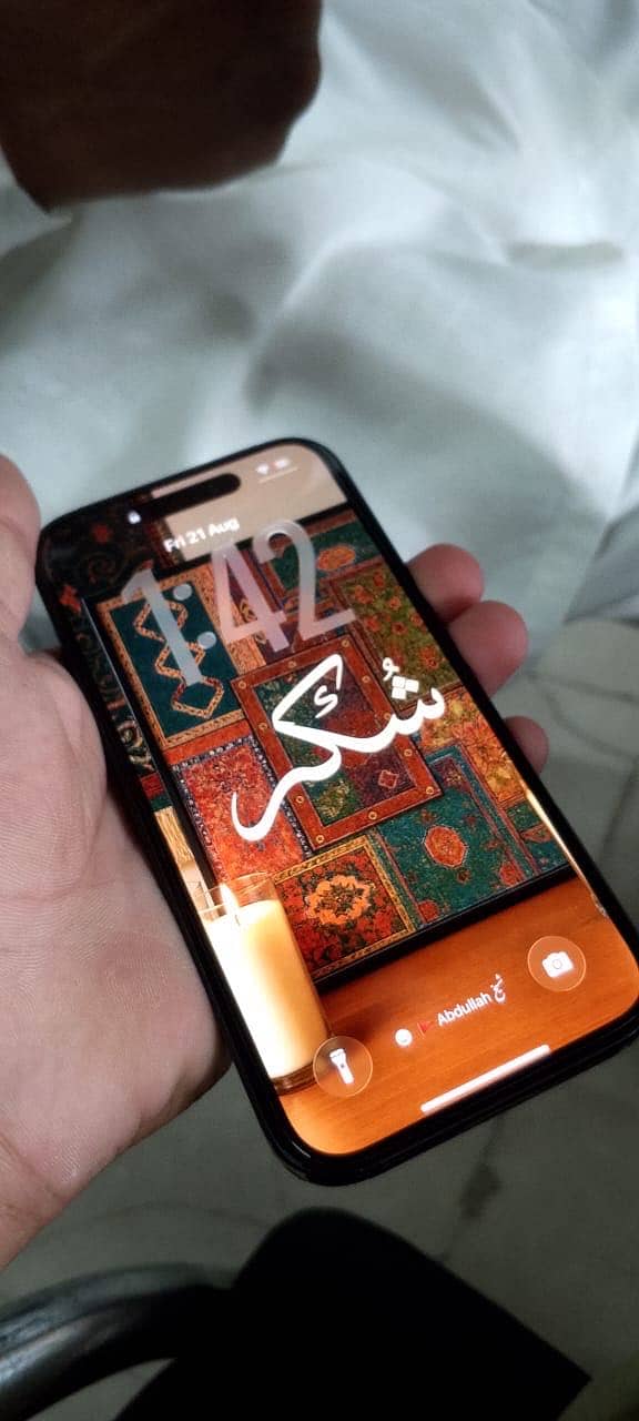 Apple iPhone 16 2