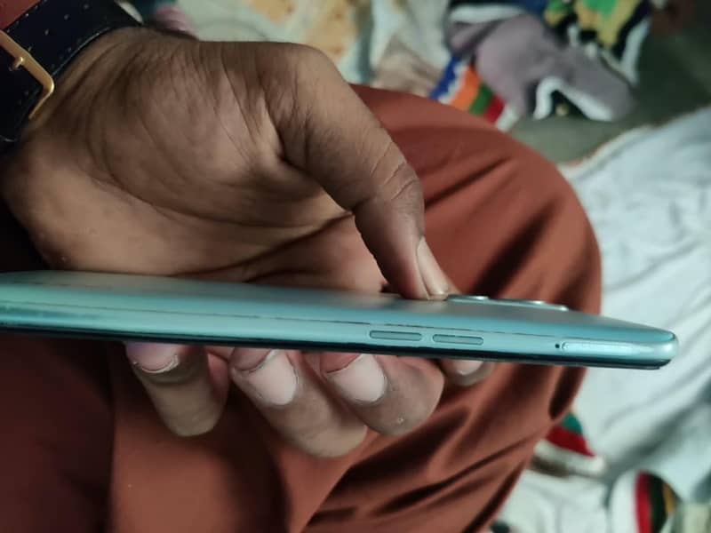 OPPO A76 2