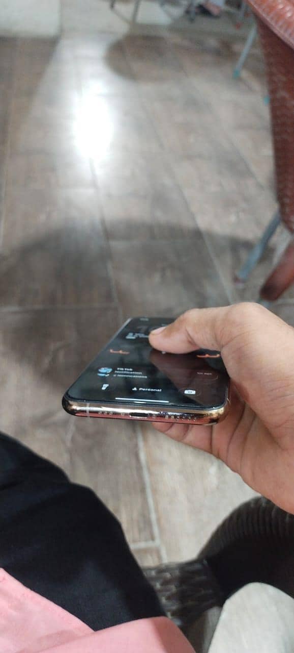 Apple iPhone 11 Pro 5