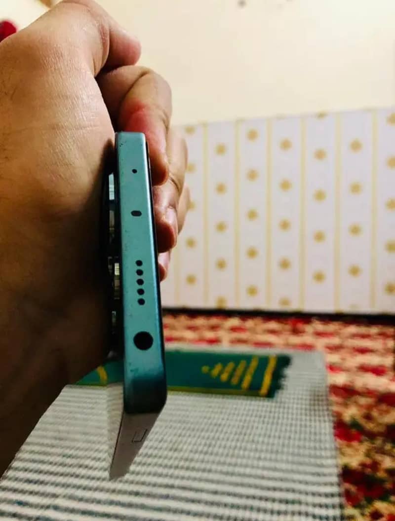 Xiaomi Redmi Note 13 Pro 3