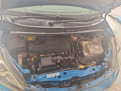 Toyota Sienta 2021