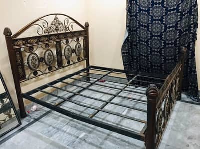 King size iron bed for sale