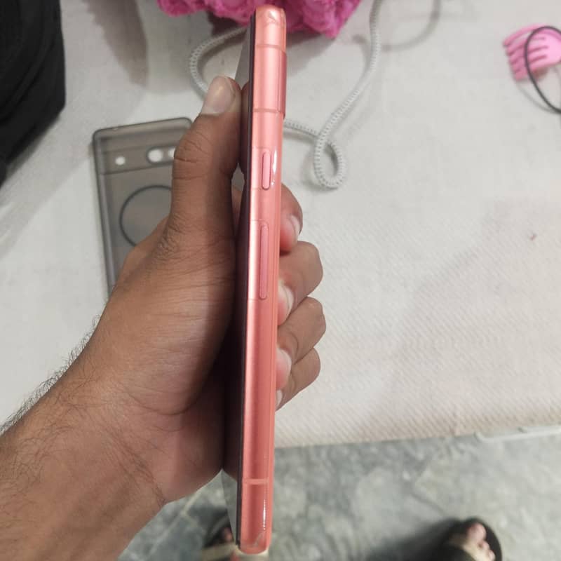 Google Pixel 7a 4