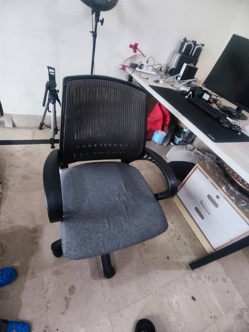 Computer / Study Chair 5