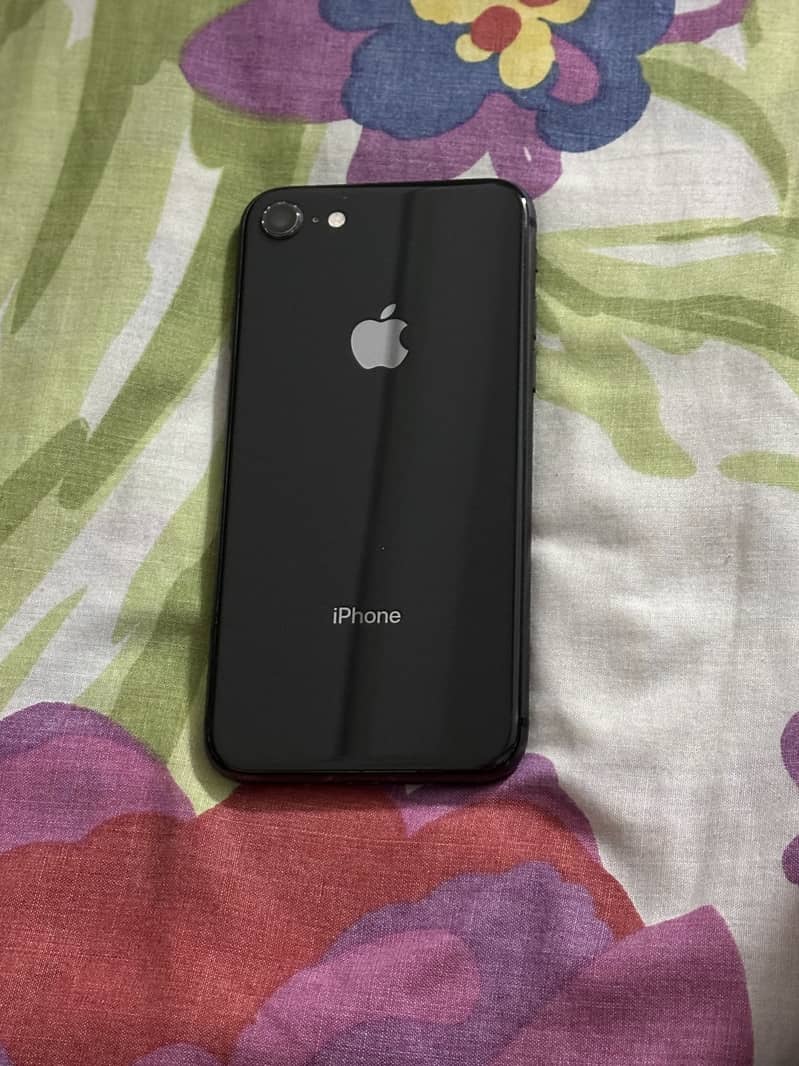 Apple iPhone 8 0