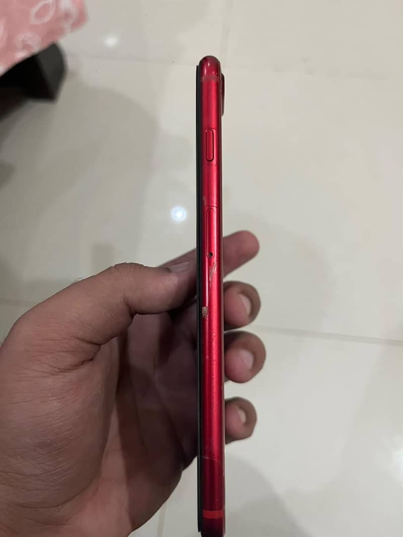 Apple iPhone 8 Plus 3