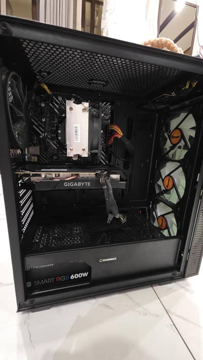 Powerful gaming pc Core i5 12th gen
