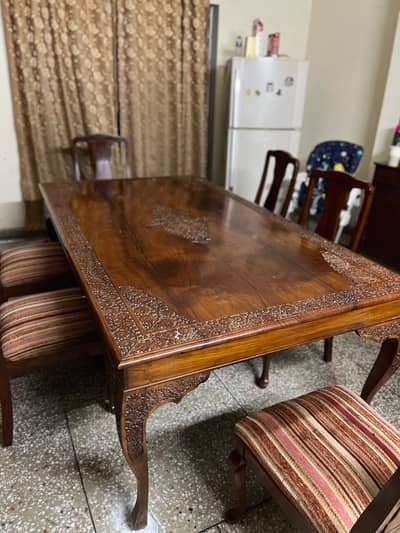Dining table for sale in Rawalpindi