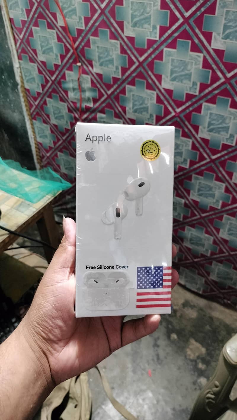 apple earbud  0