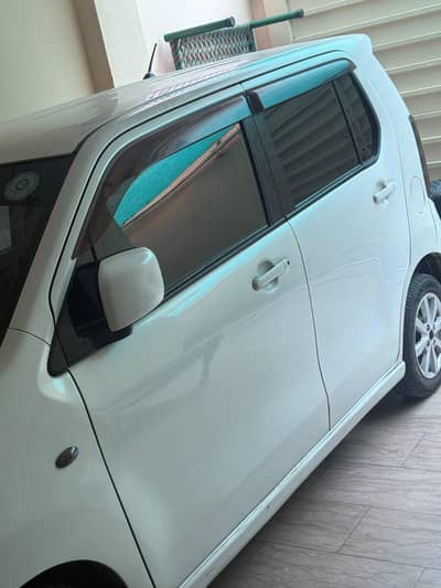 Suzuki Wagon R 2015