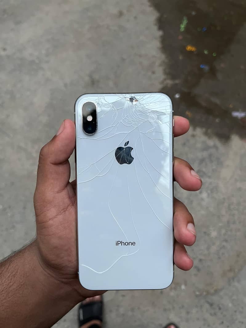 Apple iPhone X 5