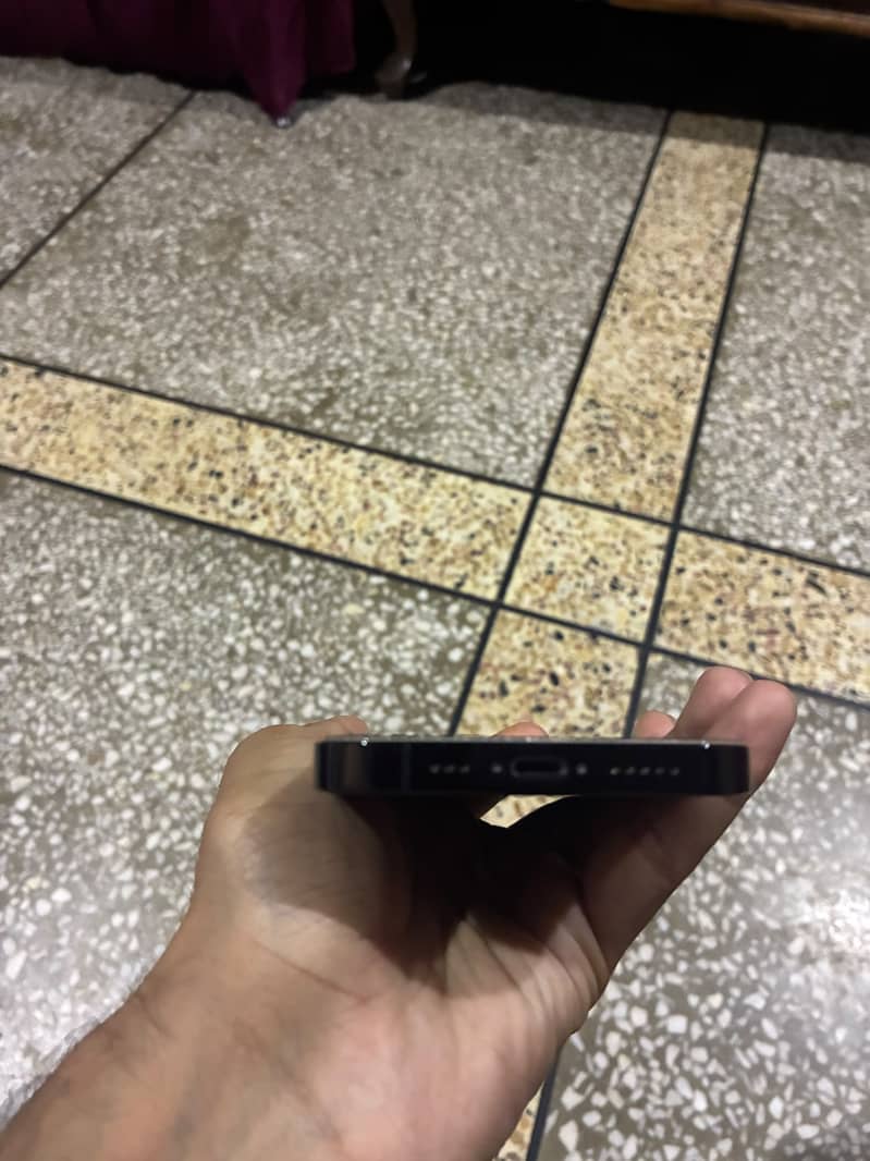 Apple iPhone 14 Pro 10