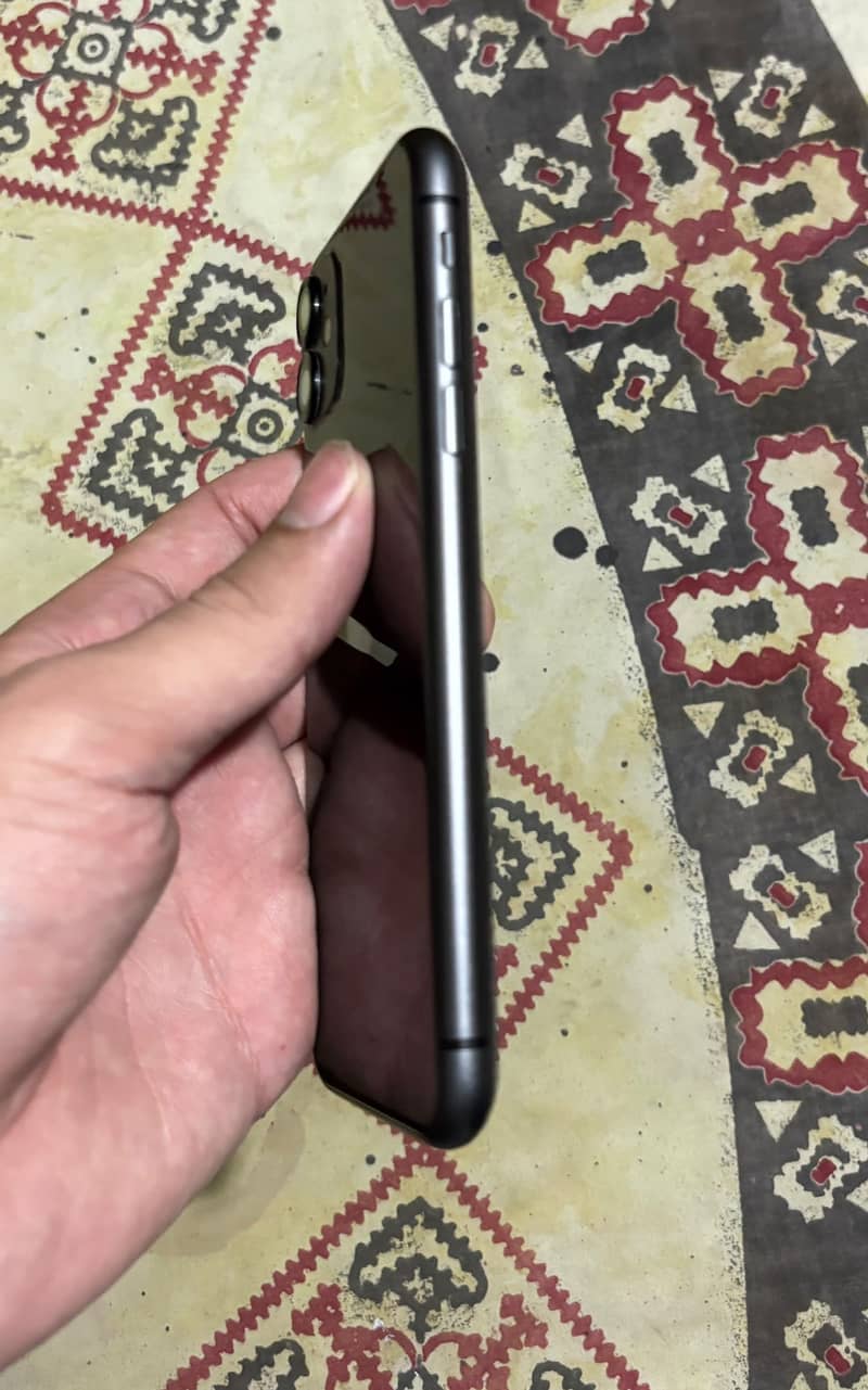Apple iPhone 11 1