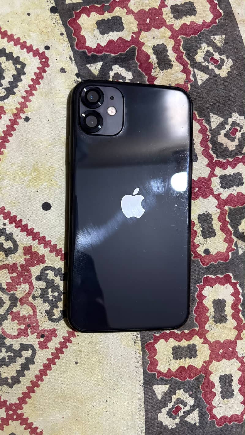 Apple iPhone 11 3