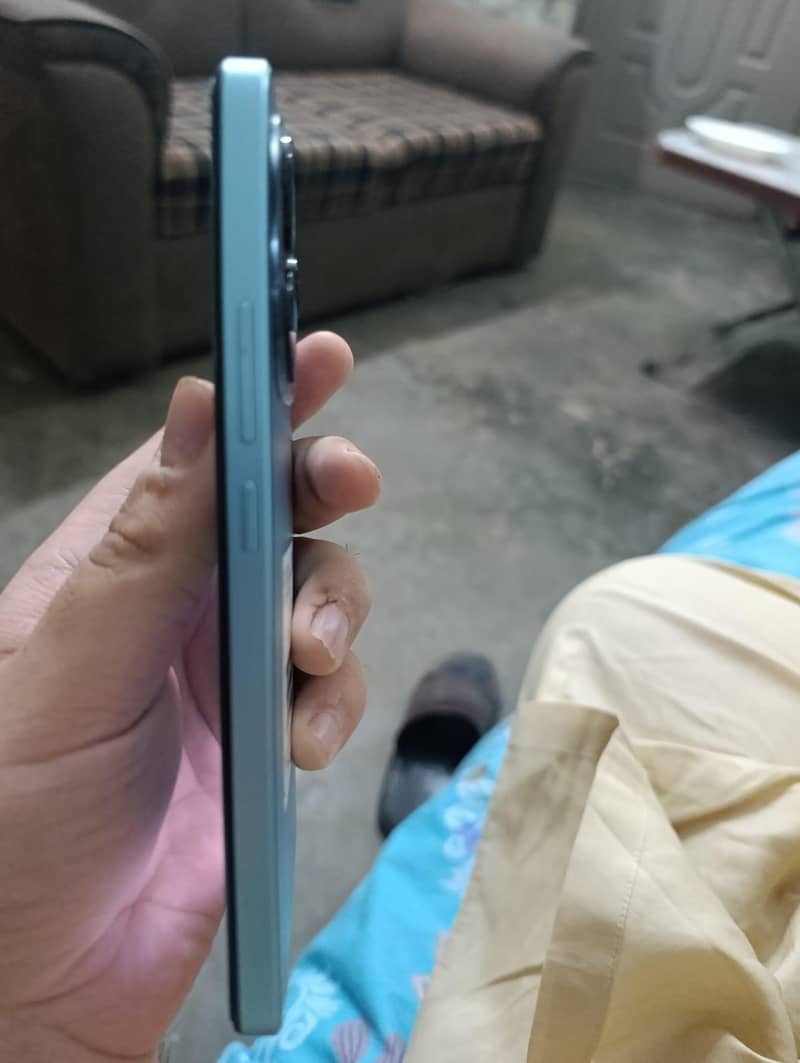 Xiaomi Redmi Note 14 3