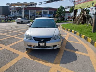 Honda Civic Oriel 2004