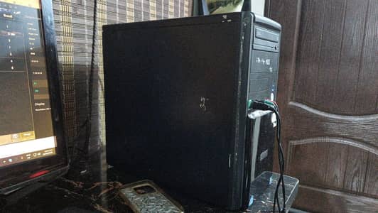 Gaming pc osom condition with all accessory