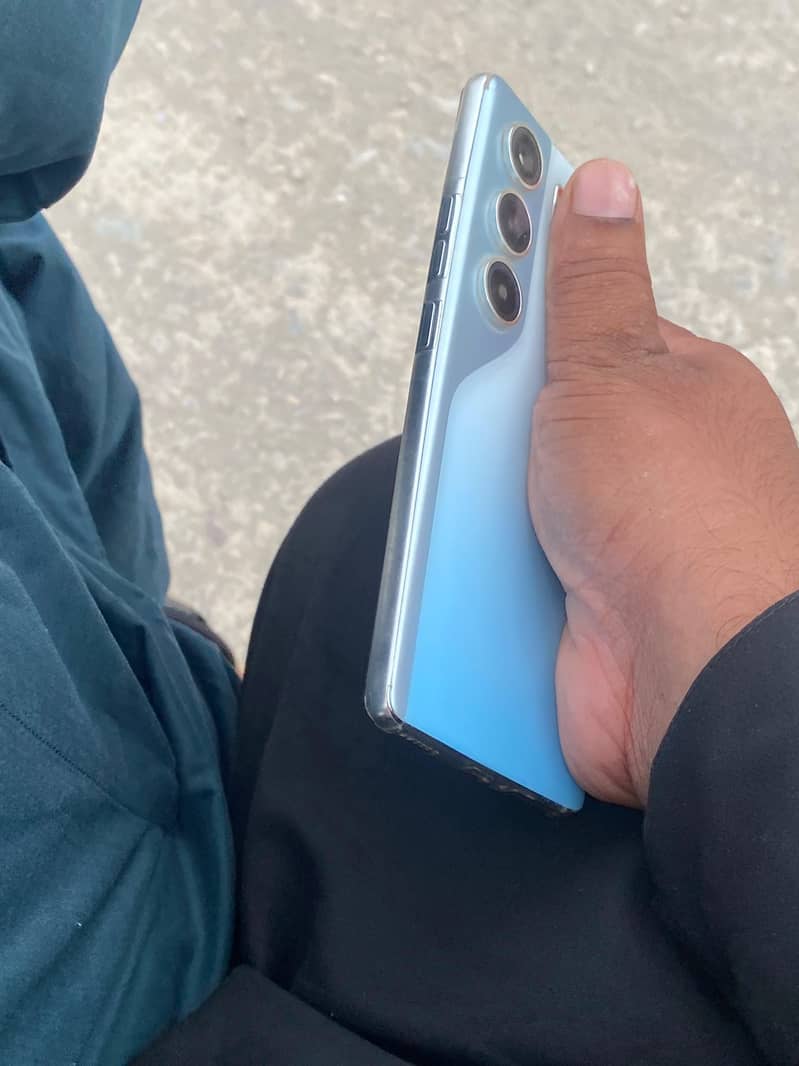 tecno camon 40 1