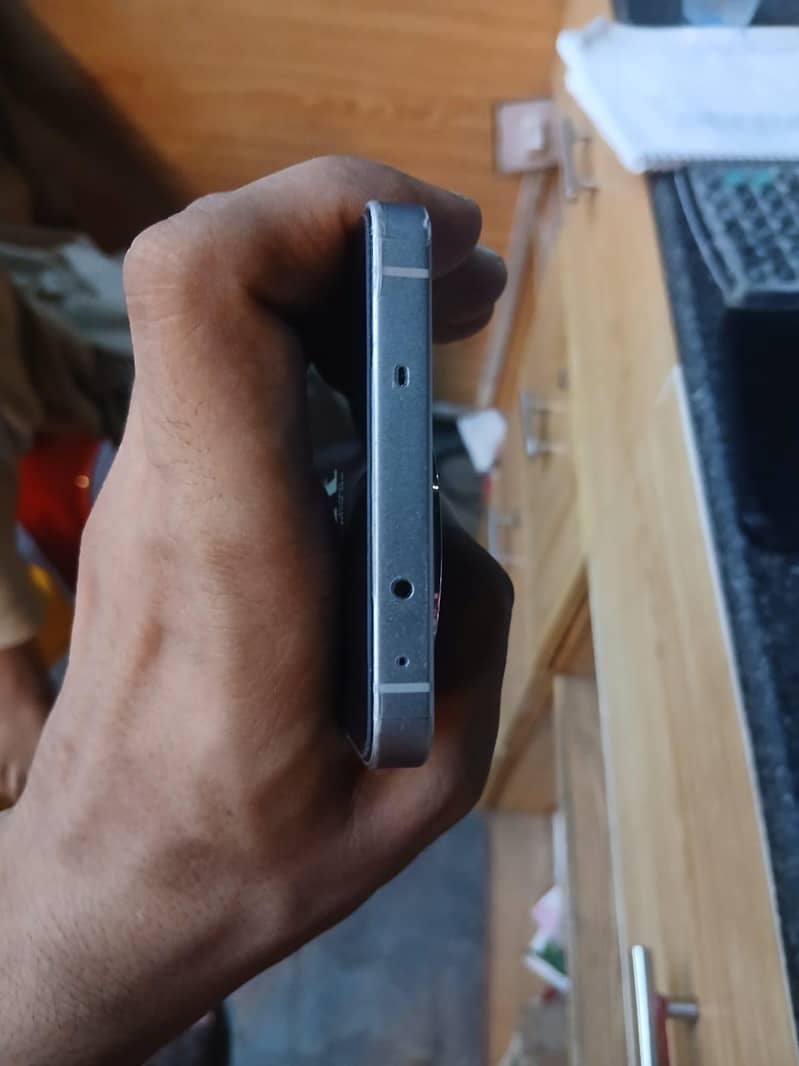 One Plus 13R 3