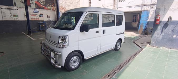 Suzuki Every 2025
