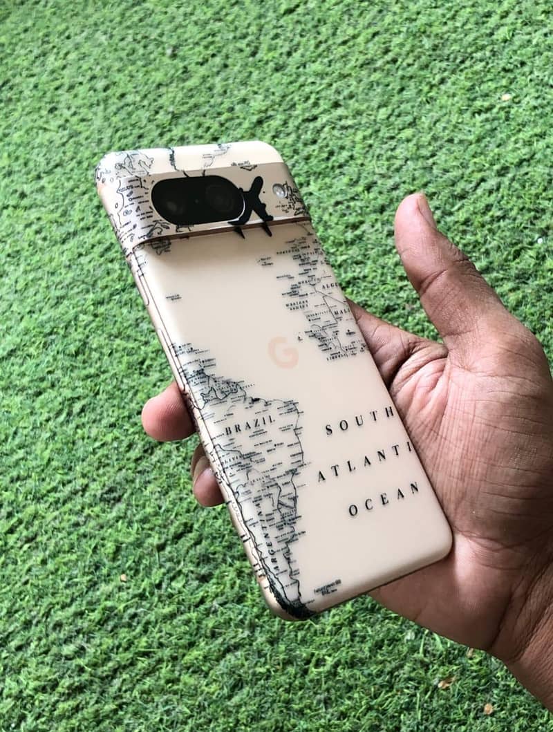 Google Pixel 8 2