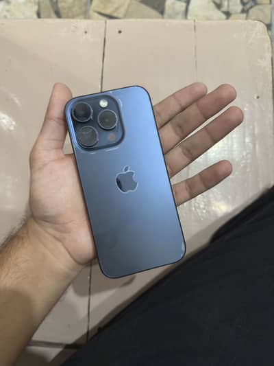 Apple iPhone 15 Pro