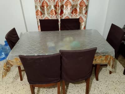 6 Seater Wooden Dining Table - Excellent Condition (Urgent Sale)