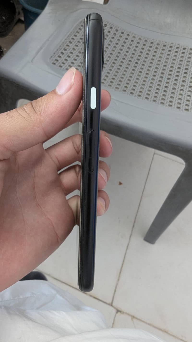 Google Pixel 4a 6