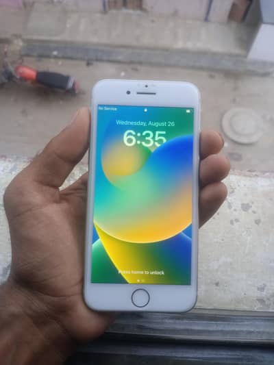 Apple iPhone 8