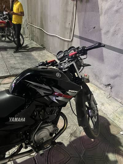Ybr125g