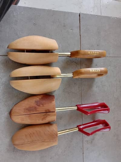 wooden shoe trees