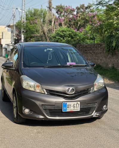 TOYOTA VITZ | ISLAMABAD REGISTERED | FOR SALE