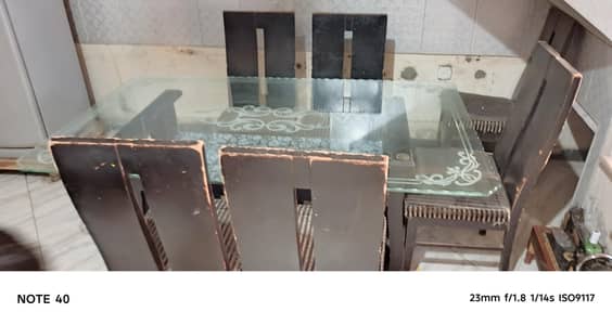 decorated mirror dinning table