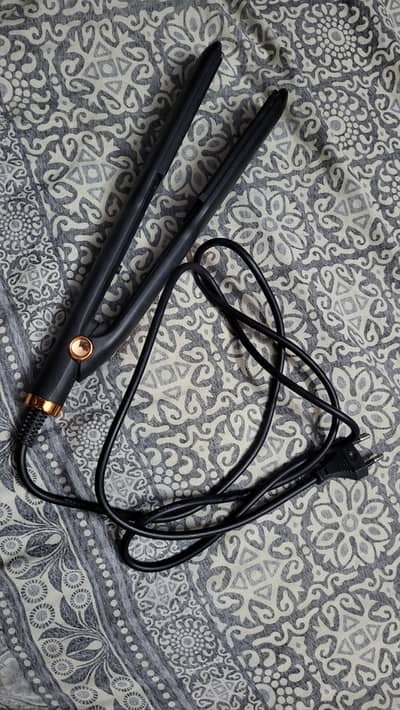 Hair straightener [Company sokany]