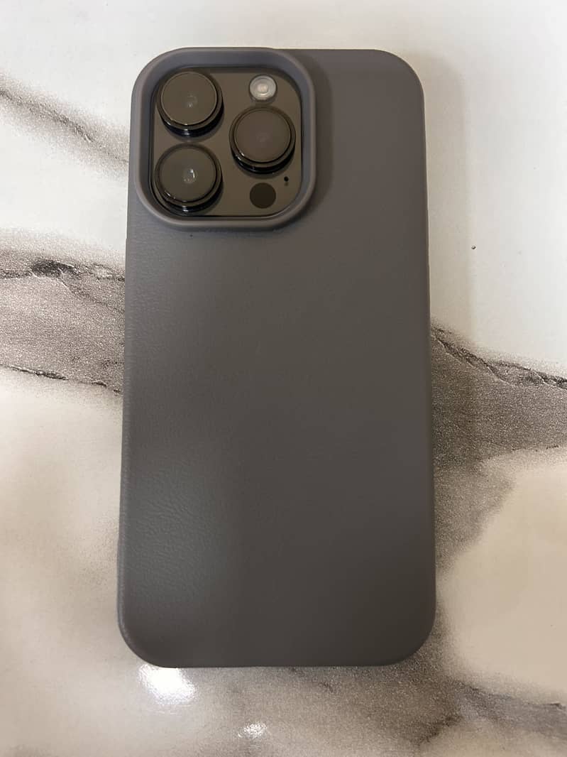 Apple iPhone 14 Pro 2