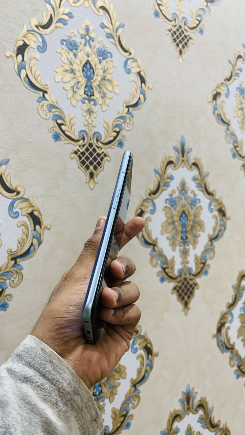 OPPO A96 1