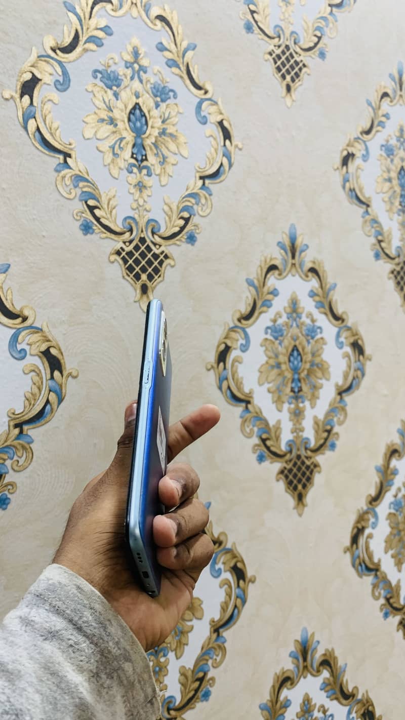 OPPO A96 2