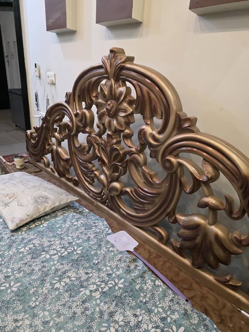 Deco paint king size Bed 4