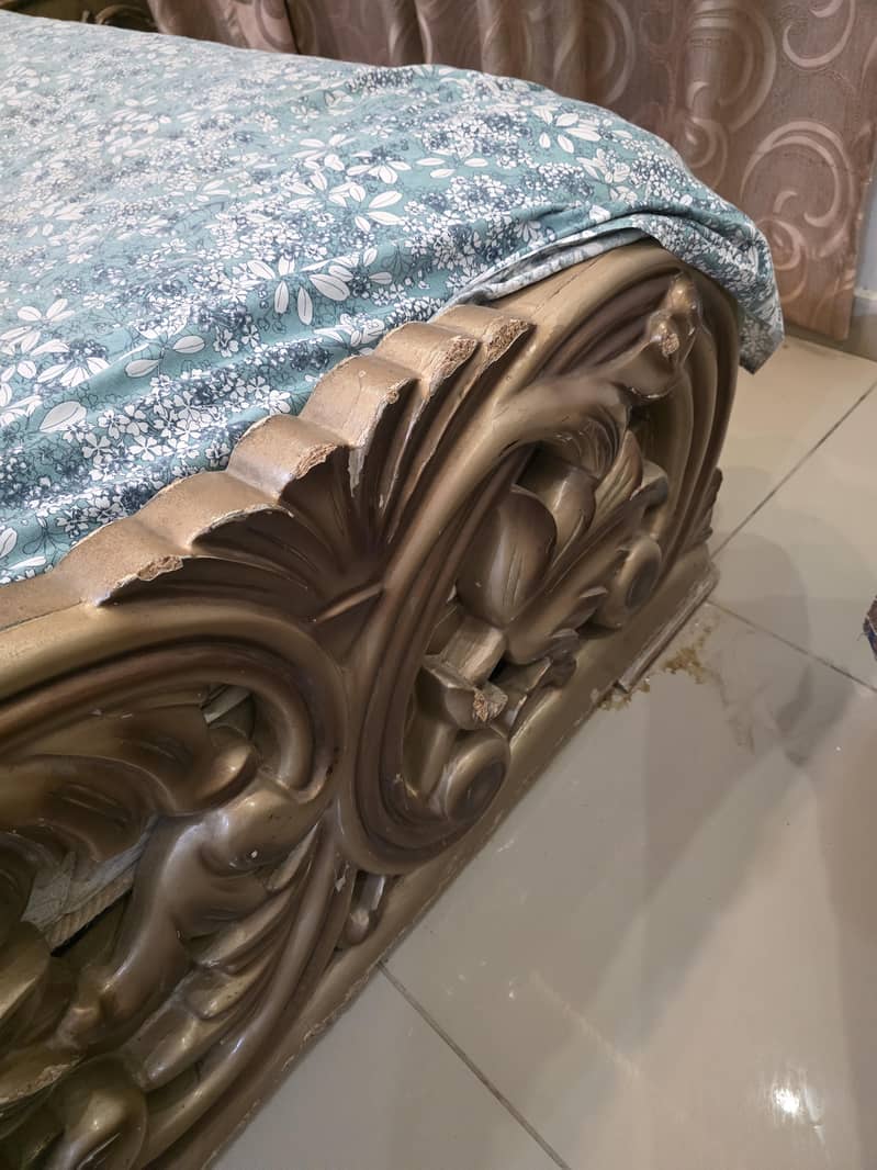 Deco paint king size Bed 12